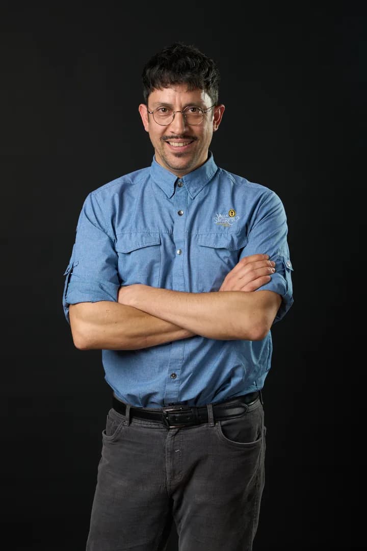 Andrés Solís L.